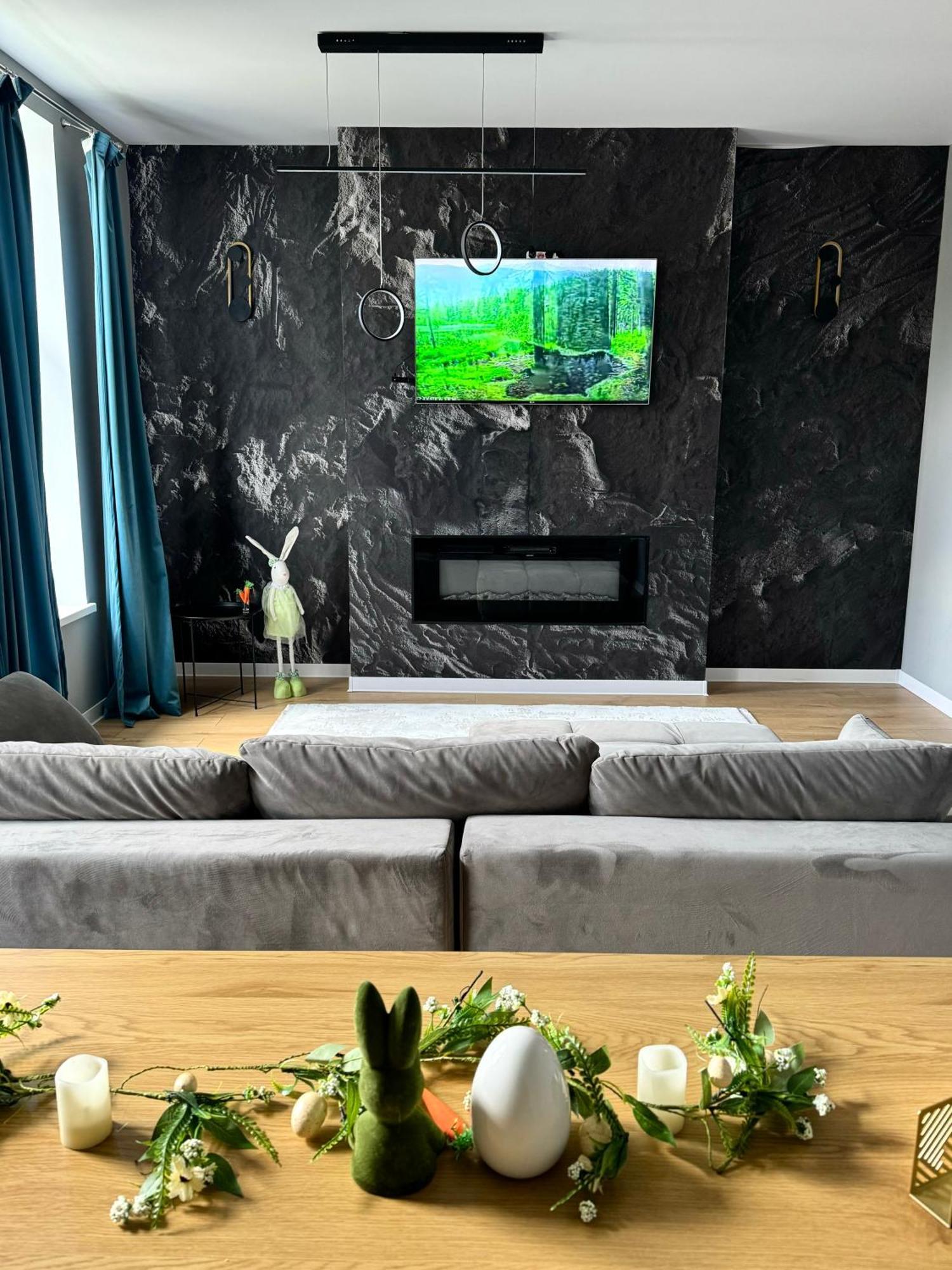 Lv Luxury Apart - One Minute Away From Train Station Predeal Zewnętrze zdjęcie